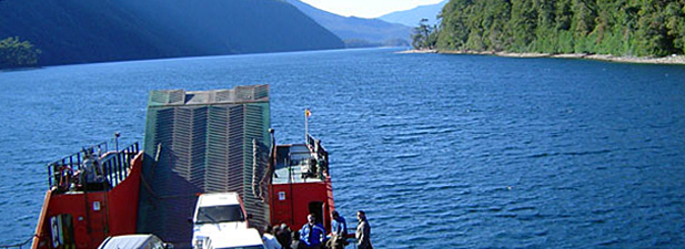 Hua Hum ferry at Pirehueico lake